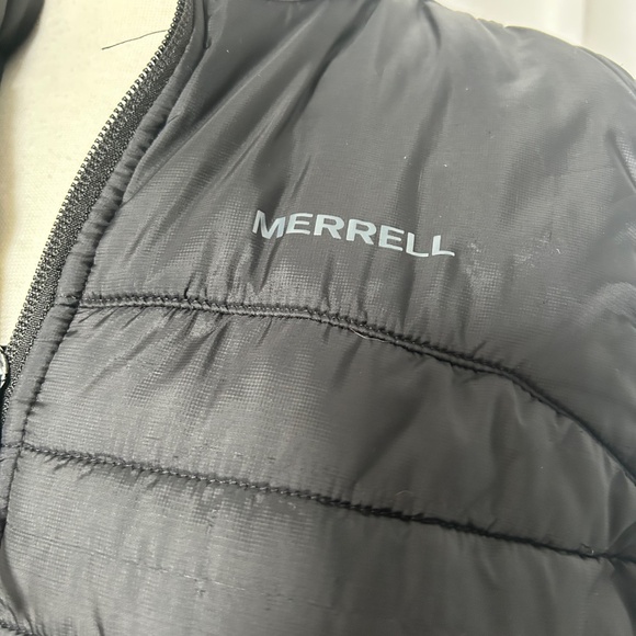 MERRILL BLACK PUFFER PACKABLE VEST - SIZE MEDIUM - Picture 2 of 3